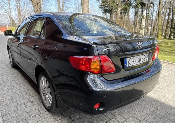 Toyota Corolla cena 15888 przebieg: 260000, rok produkcji 2008 z Koło małe 704